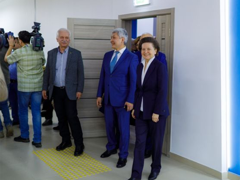 Владельцы кафе просят губернатора Югры разрешить им работать