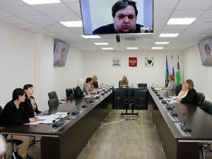 Глава города Олег Дейнека учредил знак отличия «Доброволец Мегиона»