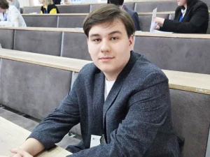 От школьной парты - к большой победе