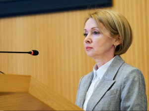 Людмила Низамова назначена уполномоченным по правам ребенка в Югре на второй срок