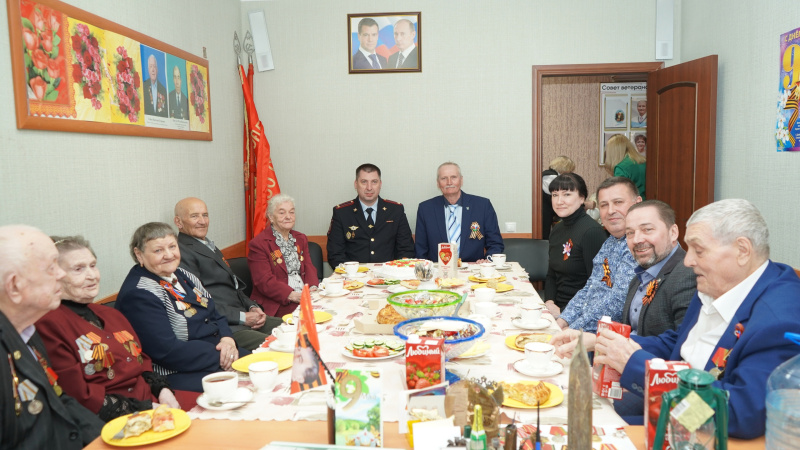 Победа вновь будет за нами!