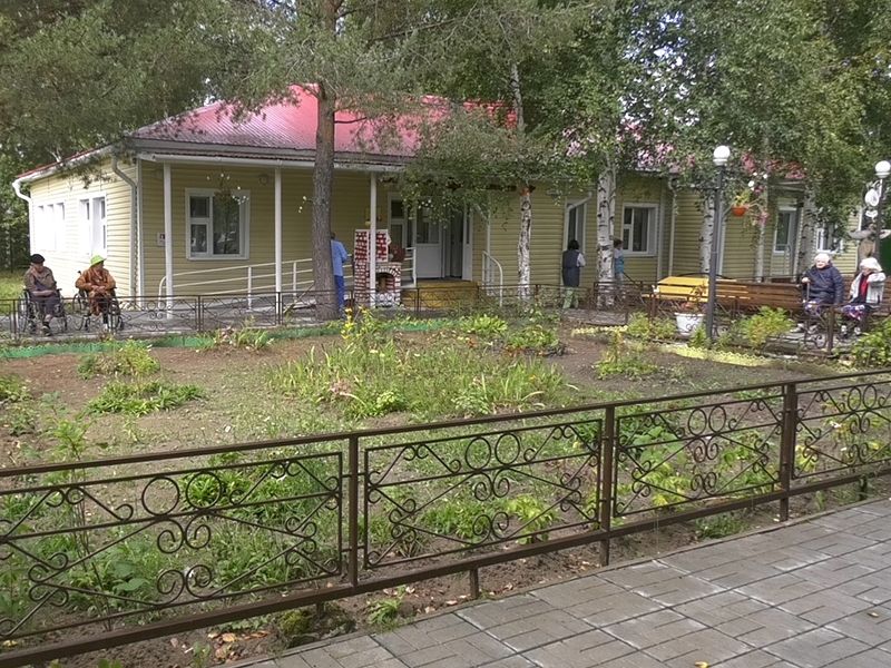 В Высоком в пансионате «Забота» открылось отделение для маломобильных бабушек и дедушек