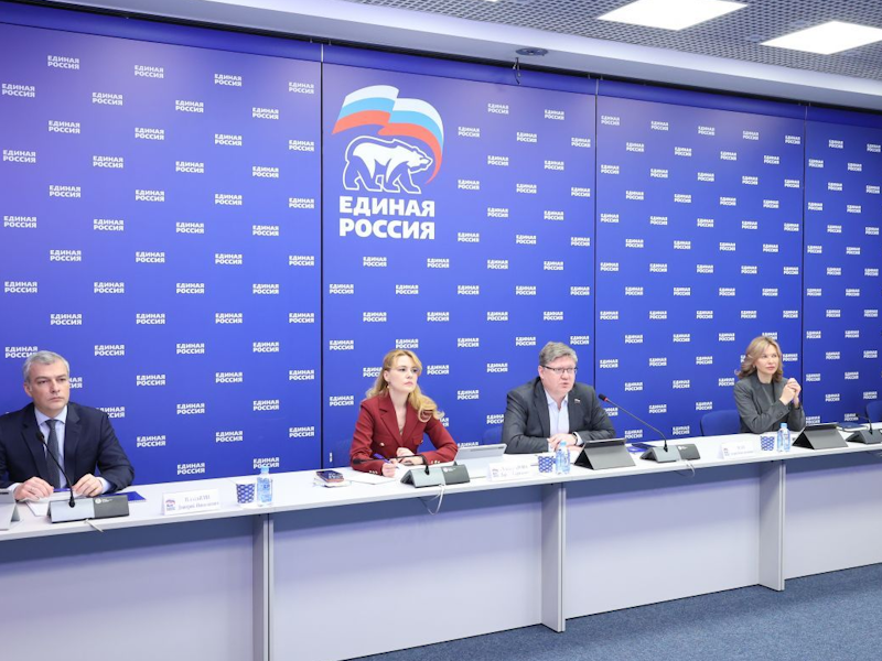 Андрей Исаев: При поддержке «Единой России» трудоустроены 580 тысяч человек