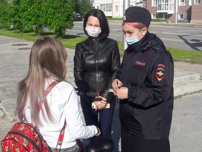 В Мегионе продолжаются профилактические мероприятия по предупреждению аварийности с участием несовершеннолетних пешеходов