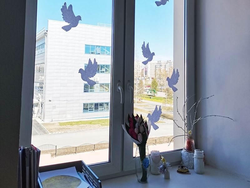 Мегионцы поддержали акцию «Окна Победы»