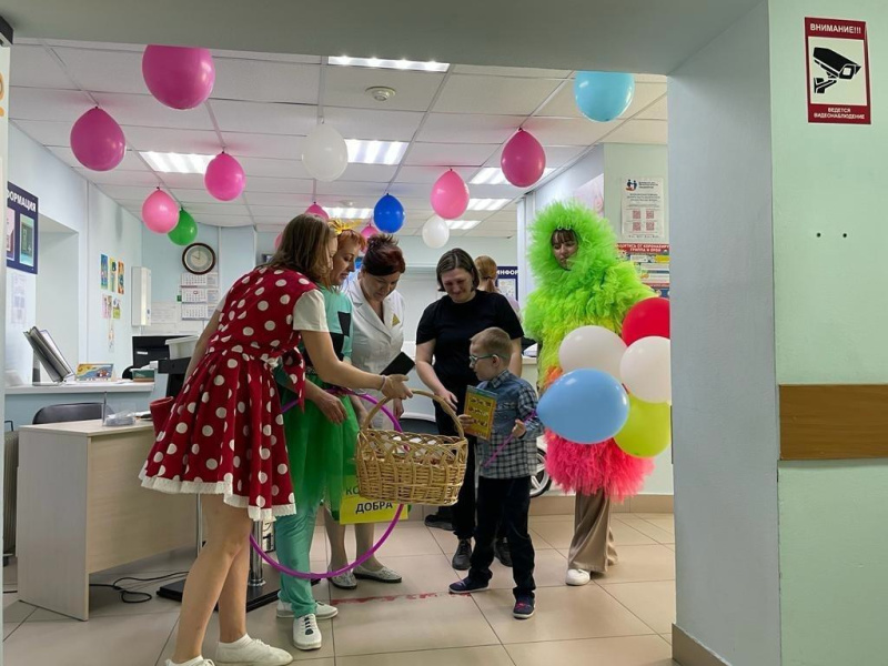 Мегионские партийцы организовали для юных горожан развлекательную программу