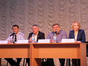 Очередная открытая встреча главы города Олега Дейнека с мегионцами назначена на 14 сентября 