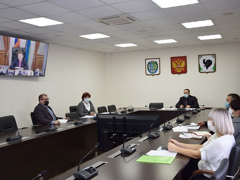 Мегионские второклассники пообщались с губернатором Югры в прямом эфире