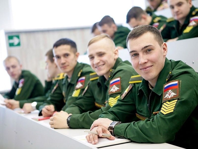 Для желающих поступить в военно-учебные заведения России