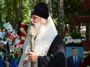 Митрополит Павел провел заупокойную литию по главе города Олегу Дейнека
