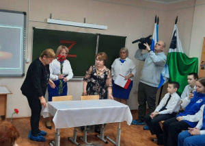 В Мегионской школе для обучающихся с ОВЗ  состоялось торжественное открытие Парты Героя имени Фарита Рауфовича Зарипова 