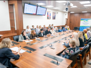 Почти три тысячи обходчиков придут в дома югорчан