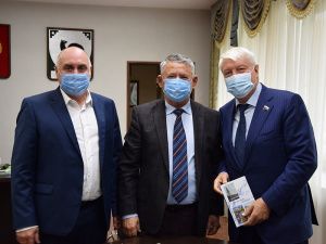 Депутат Госдумы Александр Сидоров посетил Мегион