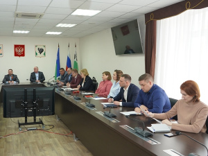 В администрации города состоялось заседание постоянной депутатской комиссии по социальной политике