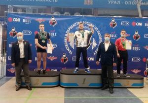 Мегионец  Влас Филков победил на первенстве России по пауэрлифтингу 