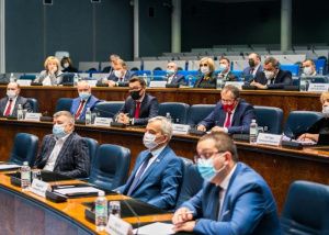 Депутаты приняли бюджет Югры-2022