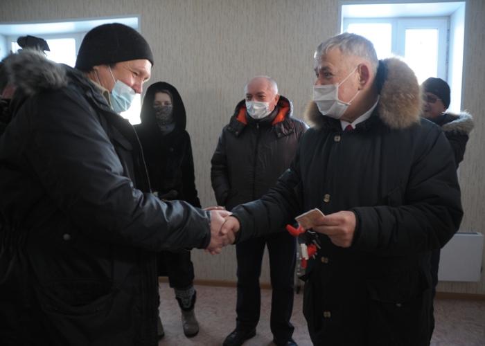 Счастливые новосёлы