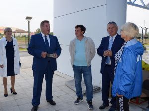 Председатель окружной Думы Борис Хохряков оценил ход строительства социальных объектов в Мегионе 