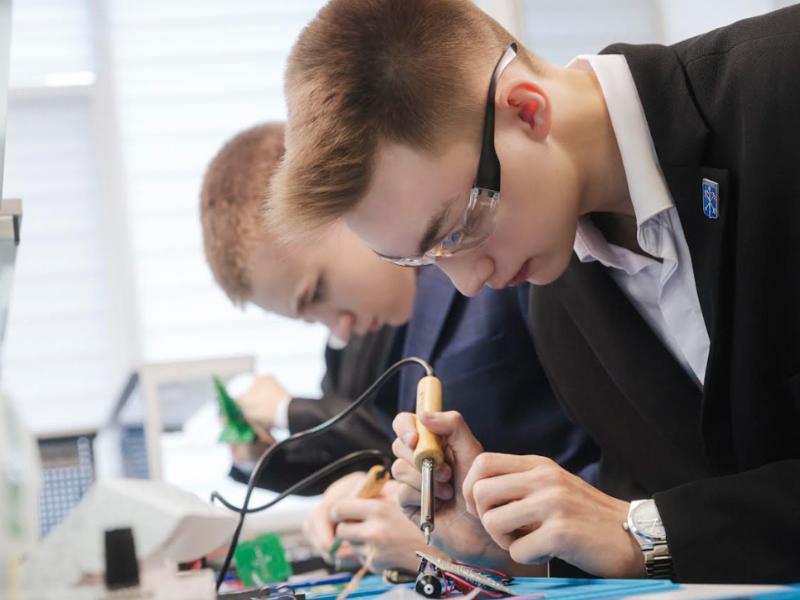 «Славнефть-Мегионнефтегаз» и администрация Мегиона будут совместно развивать школьное образование