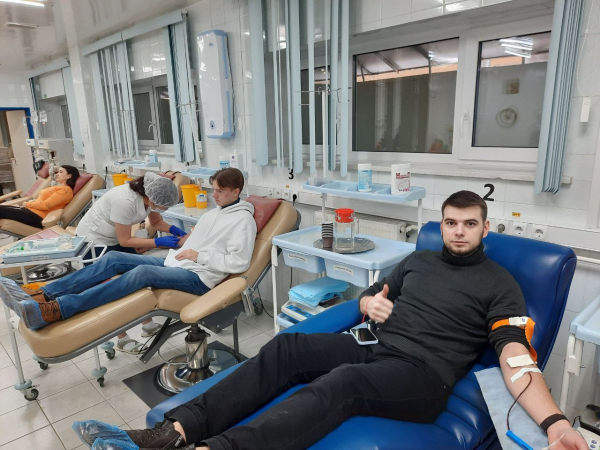 Югорчан приглашают принять участие в акции-конкурсе «Код донора. Наставничество»