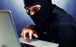 Мошенники, используя пароль от мобильного банкинга, похищают все накопления югорчан