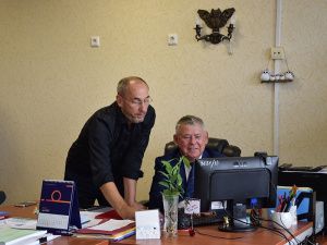 Олег Дейнека поздравил мегионских педагогов с началом нового учебного года