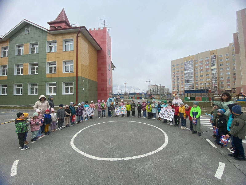 В Югре проходит зоозащитная акция "Ласковый май - собаку забирай"