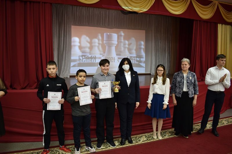 Юные шахматисты на «Белой ладье»