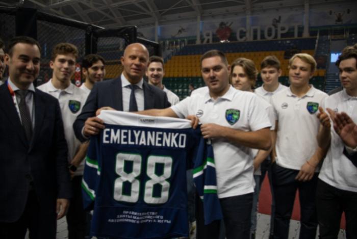 Федор Емельяненко стал «мамонтом»