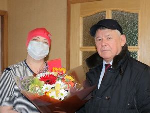 Сюрприз в день рождения для жительницы Донбасса