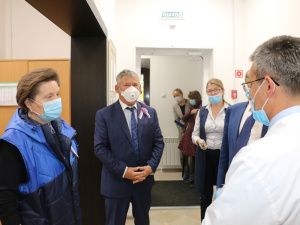 Губернатор Югры Наталья Комарова оценила возможности мегионского Центра диагностики и реабилитации