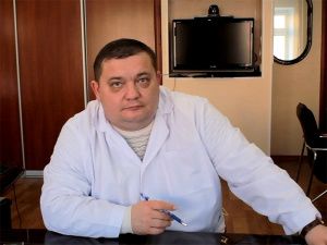 На вопросы горожан о ситуации с коронавирусной инфекцией отвечает заместитель главного врача городской больницы Иван Чечиков