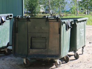 В Мегионе установлены дополнительные мусорные контейнеры