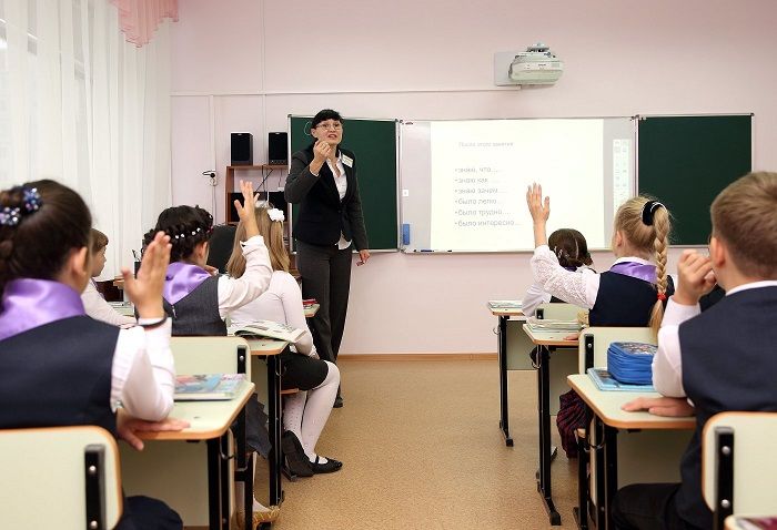В этом году в Югру приехали 9 земских учителей