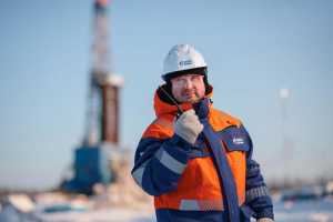 Югорские нефтяники открыли залежь редкой безводной нефти 